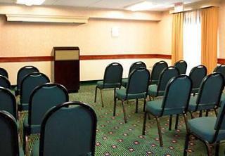 Courtyard By Marriott Atlanta Airport South/sullivan Road 3* College Park